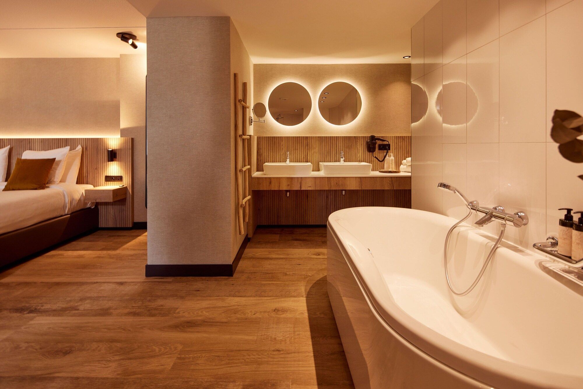 Van Der Valk Hotel Dennenhof - Brasschaat - Salle de bain