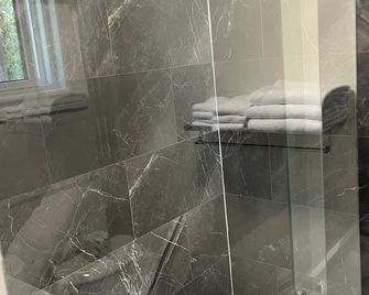 Sunrise Motel - Owen Sound