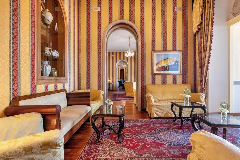 Excelsior Palace Hotel - טאורמינה