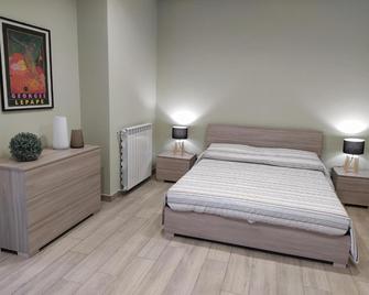 Gelsonero Apartments - Ragalna - Bedroom