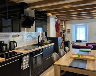 Évasion paisible à la montagne avec cheminée et animaux admis - FR-1-489-553 - Saint-Nicolas-des-Biefs - Cocina