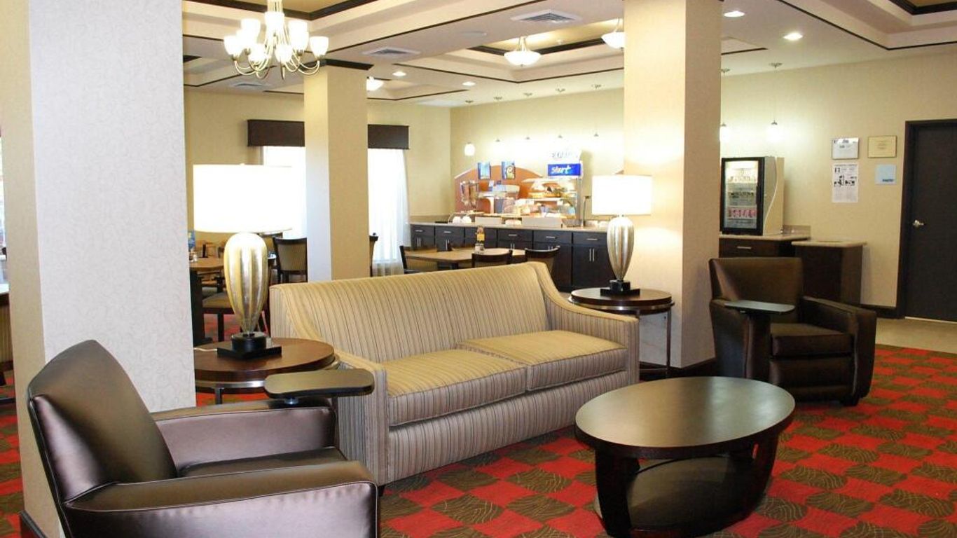 Holiday Inn Express & Suites Houston South - Pearland By IHG