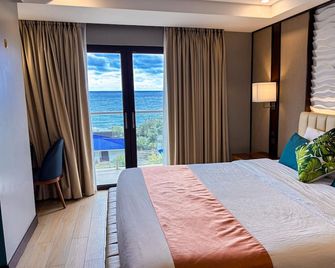 Puerto de San Juan Beach Resort Hotel and Residences La Union - San Juan