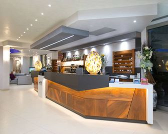Hotel Metropol - Sottomarina - Front desk