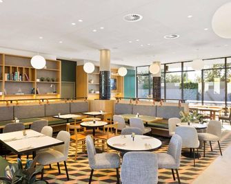 만트라 온 시드니 에어포트 - 시드니 - 레스토랑