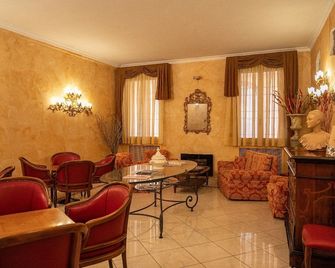 Hotel Roma - Bologna
