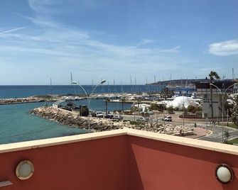 Superbe T3 Sea View Terrace Full South - Menton - Balkon