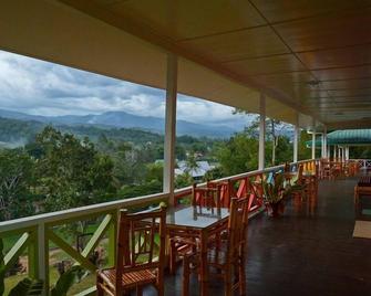 Tandarason Resort & Country Club - Tambunan - Balcony