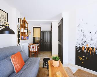 Charme Dans Villa, Coeur D'etretat, 200 - Étretat - Pokój dzienny