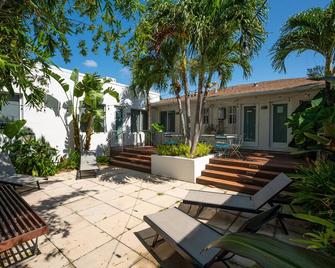 Casa Del Mar Master - Hollywood - Patio