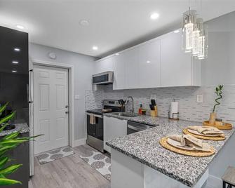 Boho Villa A - Tampa - Cocina