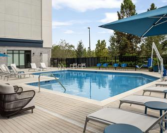 Hampton Inn by Hilton Orlando Southeast Nona - Orlando - Pool