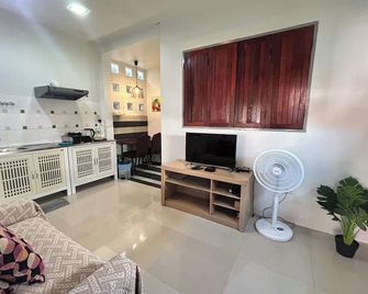 The Endless Bangtao Residence Cac 3 - Choeng Thale - Living room