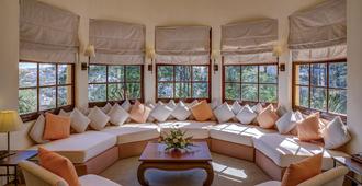 Ana Mandara Villas Dalat Resort & Spa - Dalat - Lounge