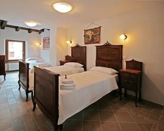 Nonna Leni - Rooms & Apartments - Frisanco