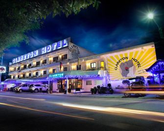 Clarkton Hotel Apartment - Angeles City - Edifício