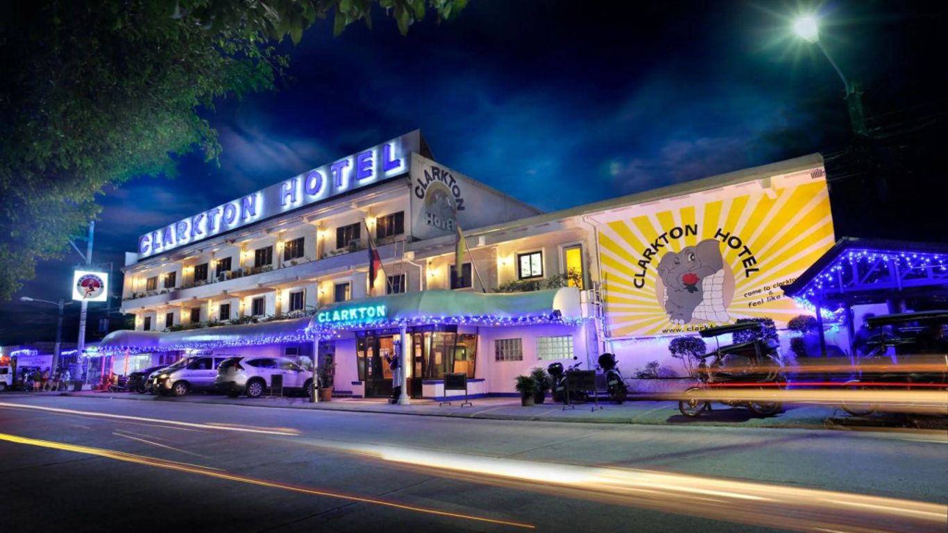 Clarkton Hotel Apartment