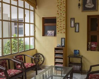 Hotel Harmony - Khajurāho - Living room