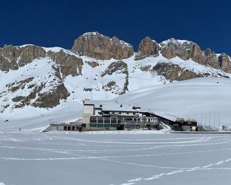Hotel Col di Lana - Canazei
