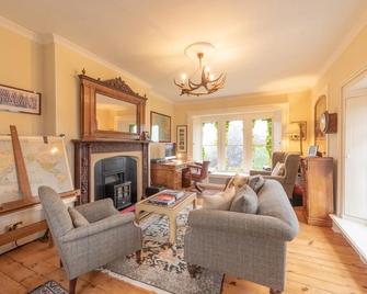 Florence Nightingale Suites at Lea Hurst - Alderwasley - Wohnzimmer
