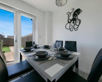 Clapham Wynd House - Grampian Lettings Ltd - Arbroath - Salle à manger