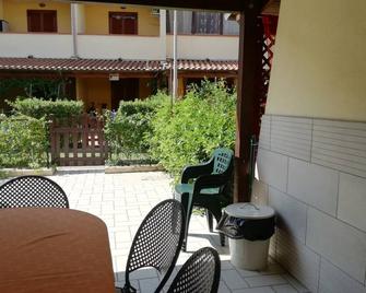 Sea and pine forest in Pisticci - Matera - Pisticci - Patio