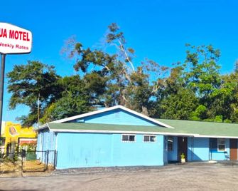 Antigua Motel By OYO Tampa Us - 41 - 坦帕 - 建築