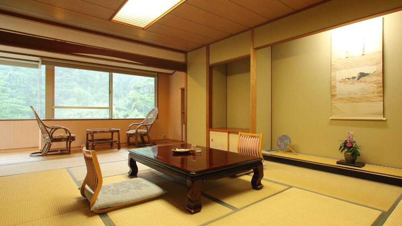 風雅の宿 長生館