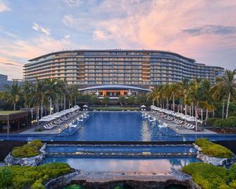 The Westin Blue Bay Resort & Spa - Lingshui - Building
