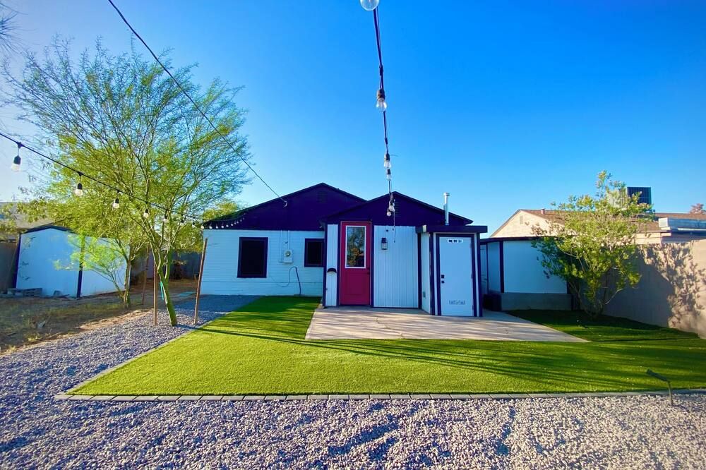 Modern Urban Oasis Conveniently Located near Downtown Phoenix. - פיניקס - בניין