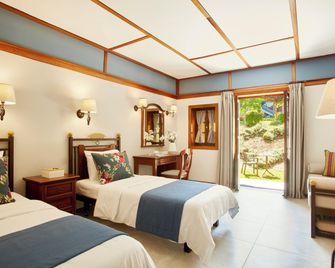 Simantro Resort - Sane