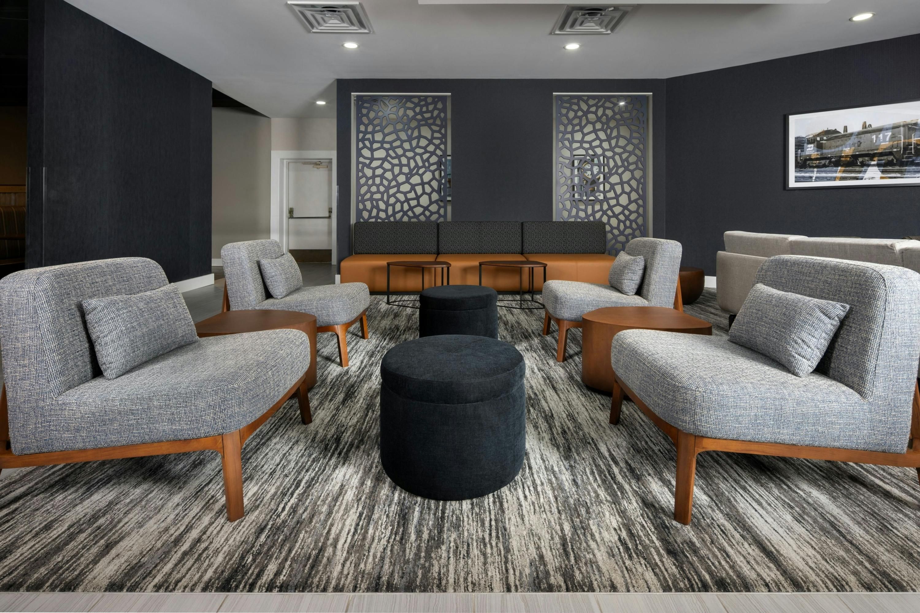 فور بوينتس باي شيراتون كنساس سيتي إربورت - مدينة كانساس - ردهة