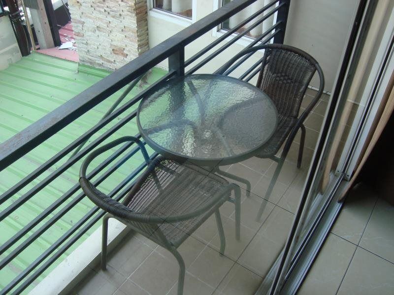 بيس بليس جيست هاوس