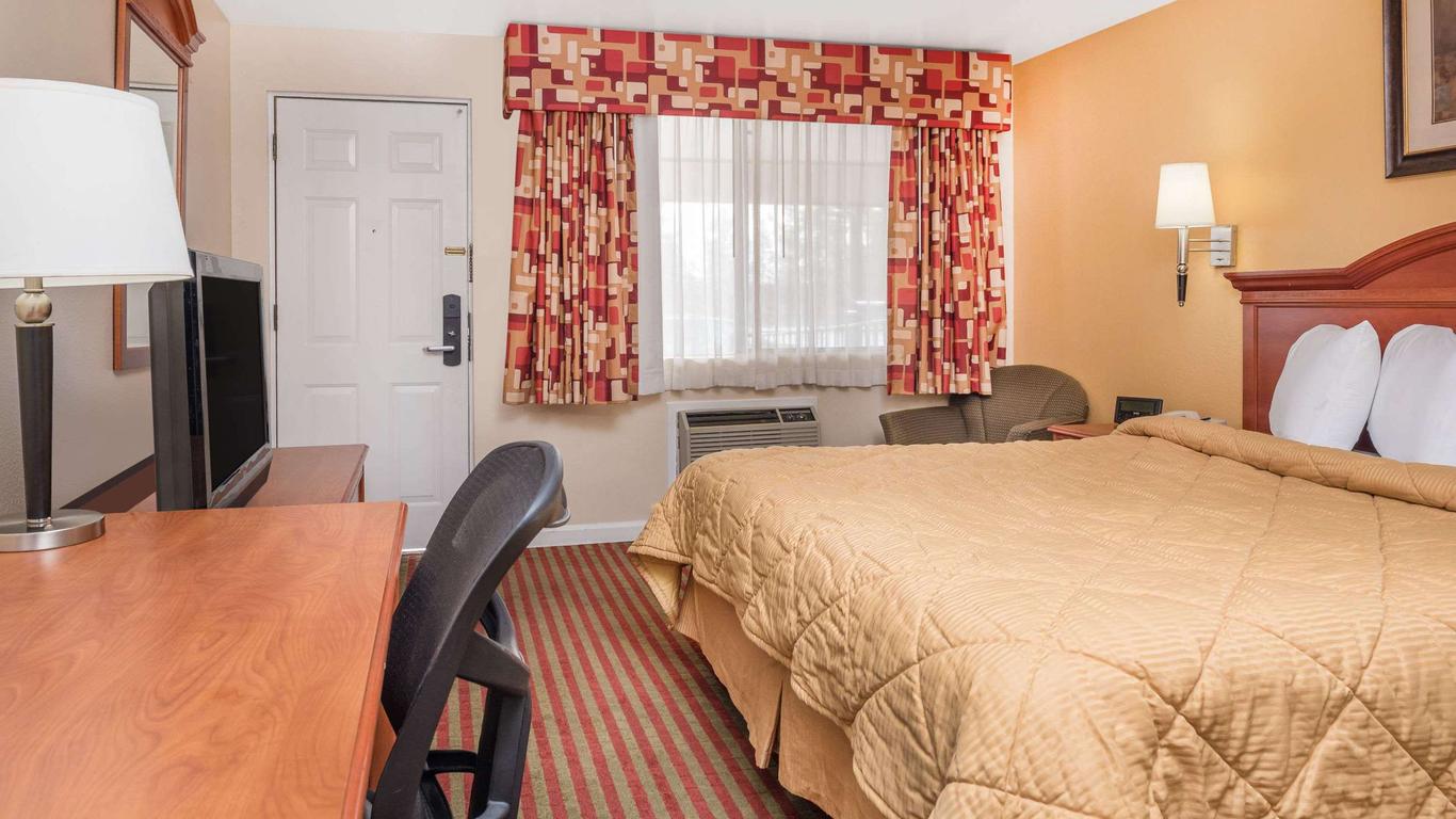 Travelodge Klamath Falls