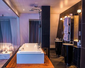 Kube Hotel Paris - París