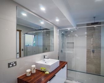 South Pacific Resort & Spa Noosa - Noosaville