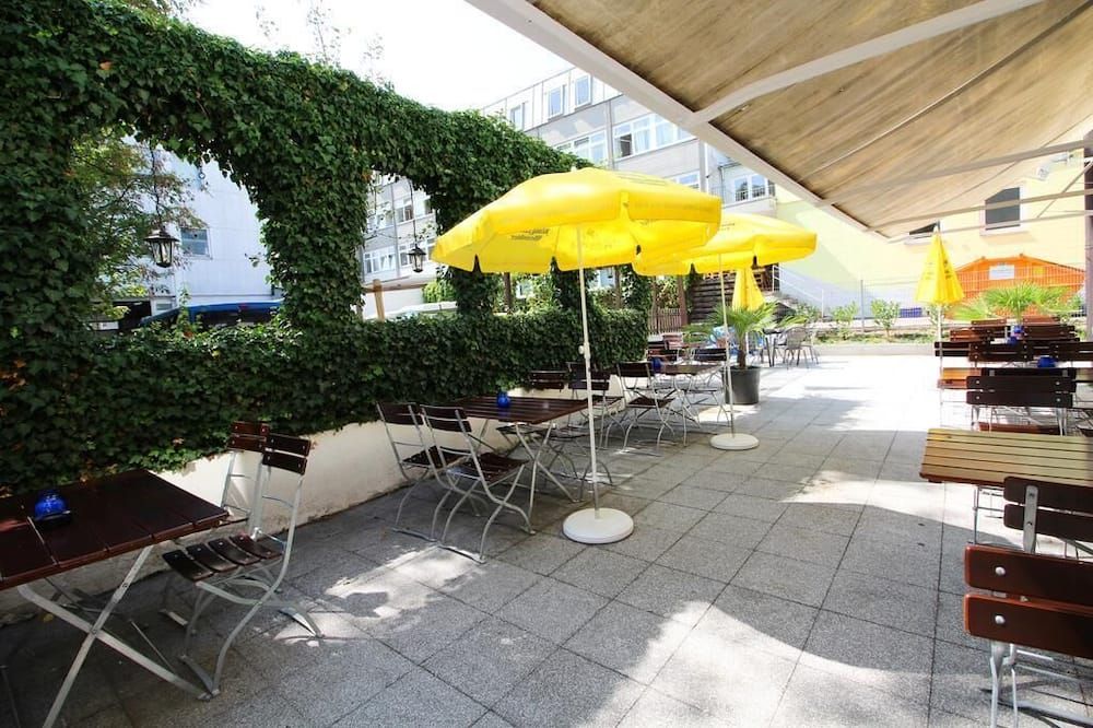 Hotel Pension Köberl - מינכן - פטיו
