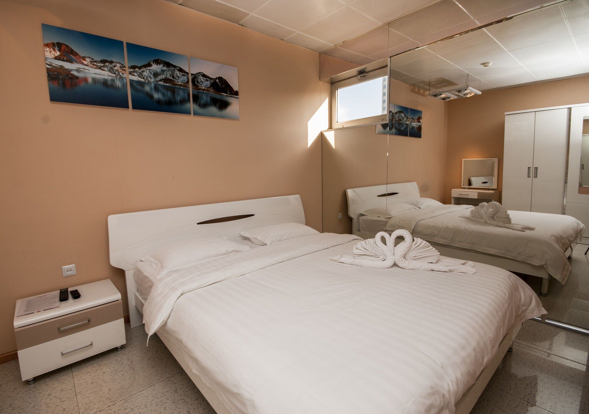 London Palace - טביליסי - חדר שינה