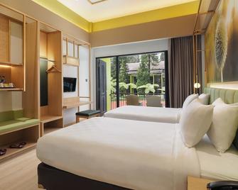 Mikie Holiday Resort - Berastagi - Habitación
