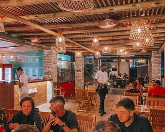 Pier Beach Club - Cabo Frio - Restaurang