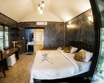 Phayam Coconut Beach Resort - Ko Payam - Habitación