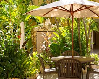 Hotel Chablis Palenque - פלנקה - פטיו