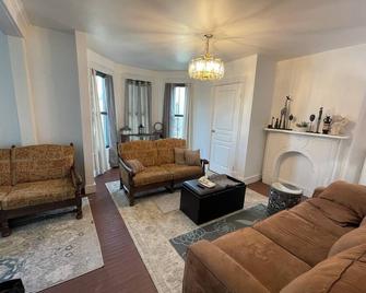 Hudson Valley G.Washington Head Quarter-Largest Historic District - Newburgh - Salon