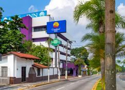 Comfort Inn Cordoba - Córdoba - Bâtiment