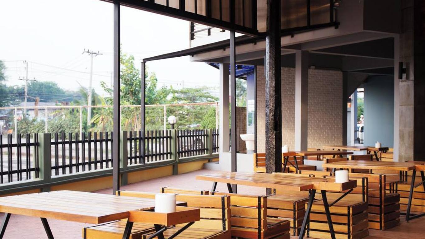 B2 Buriram Boutique & Budget Hotel