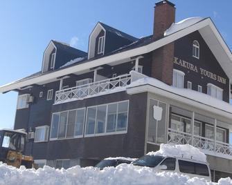 Akakura Yours Inn - Myoko - Building