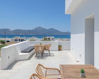 Hotel Ippocampos Studios - Adamantas - Balcón