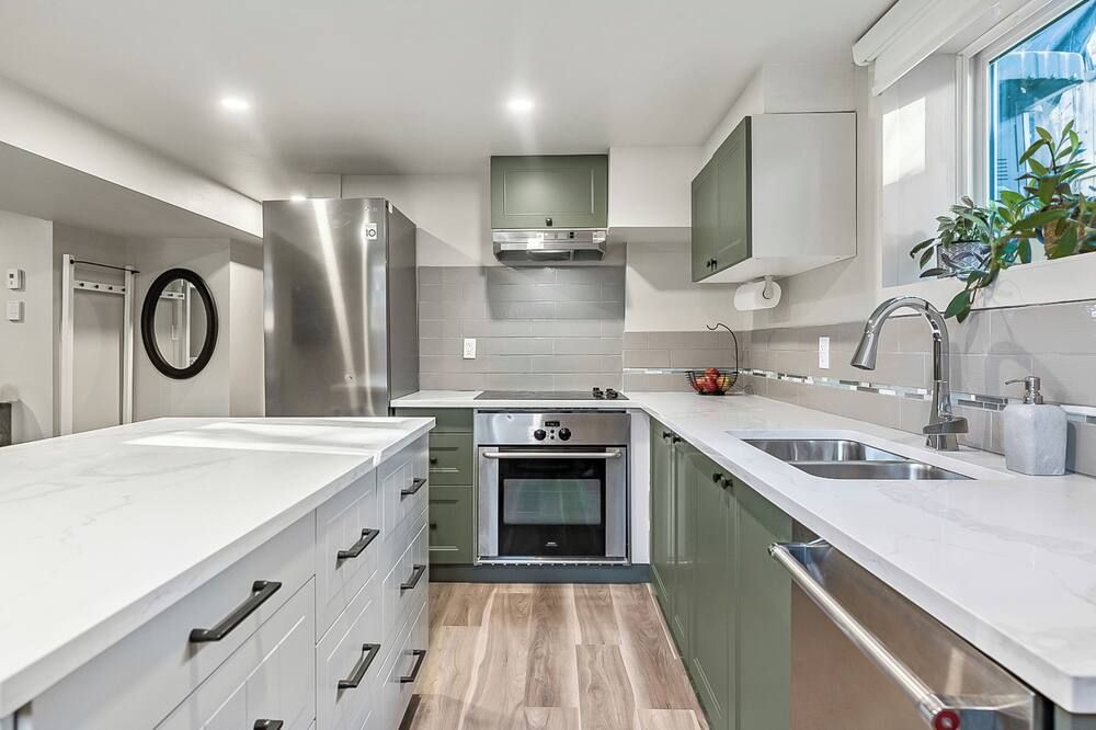 Bright & Cozy Central Retreat - كالغاري - مطبخ