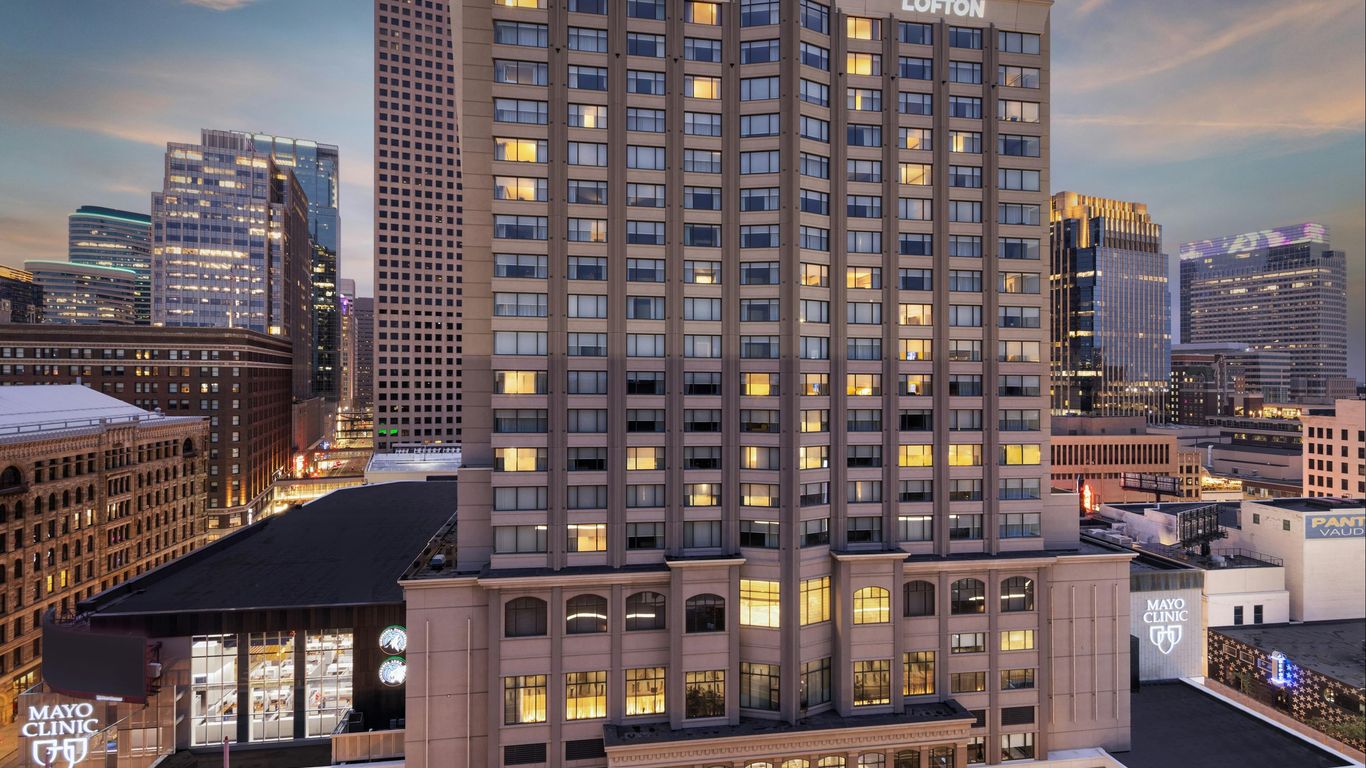 The Lofton Hotel Minneapolis, Tapestry Collection by Hilton
