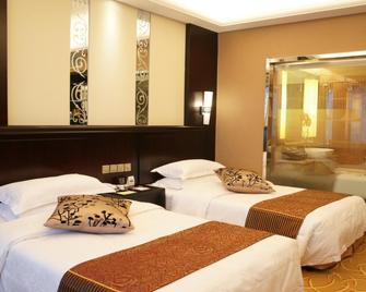 Green Land Hotel Kunming - Kunming - Bedroom